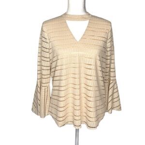 Blu Pepper Keyhole Knit Bell Sleeve Cream Colored Top Women’s Size Medium